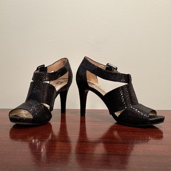 Anne Klein iFlex AK Akouray Faux Snakeskin Black Peep Toe Heel 5.5M New w/o Box - Picture 1 of 9
